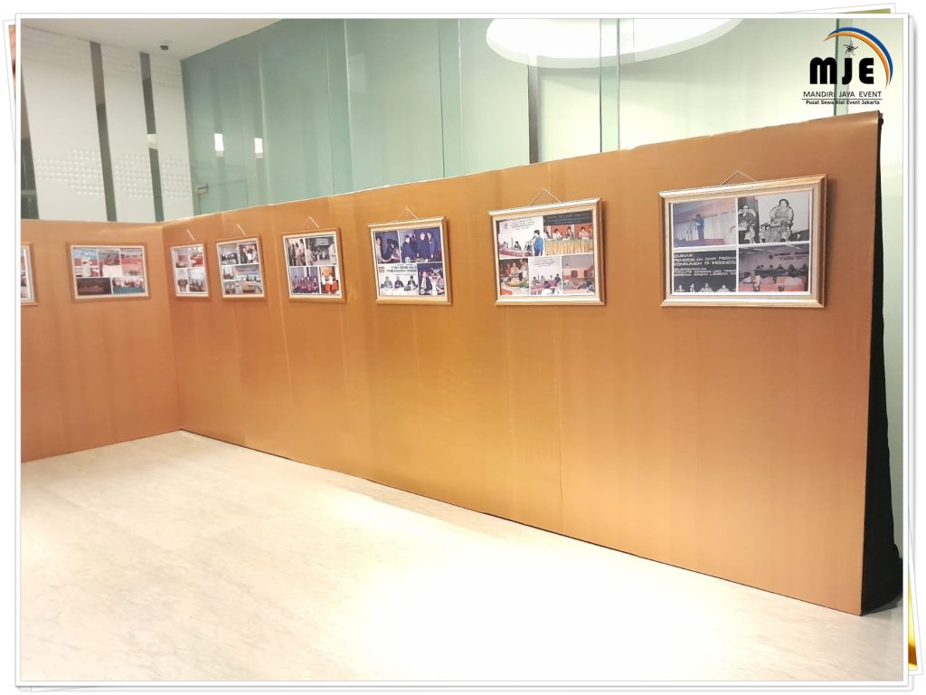 Sewa Papan Backdrop Bingkai Foto Terbaru Di Jakarta 