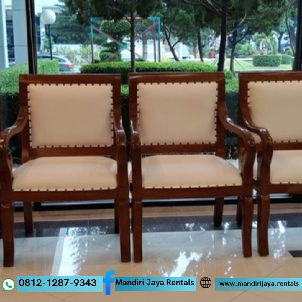 Sewa Kursi VIP Arm Chair Kayu di Jakarta